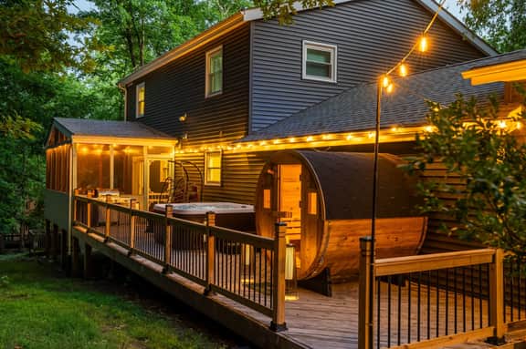 Silverline Social Club |Pool|Gameroom|HT|Sauna